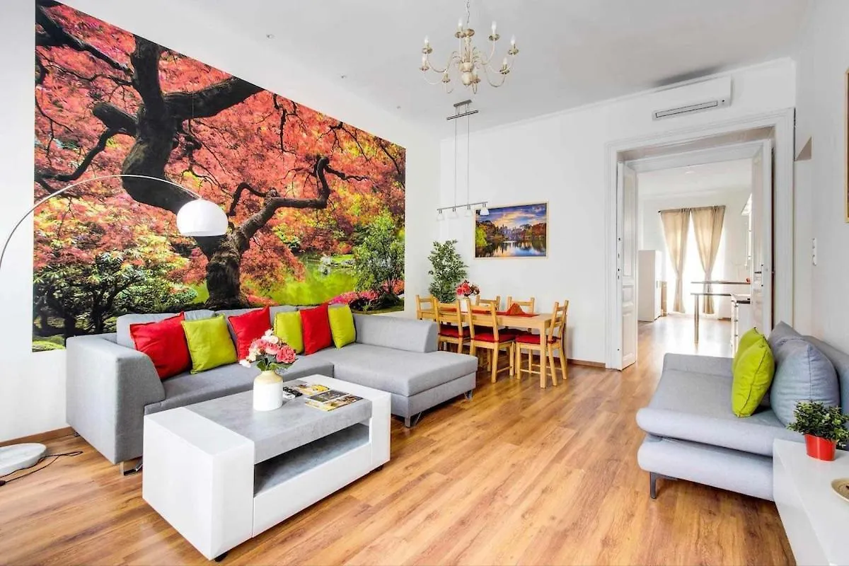 The Spacious Dream Appartment Budapest Apartment